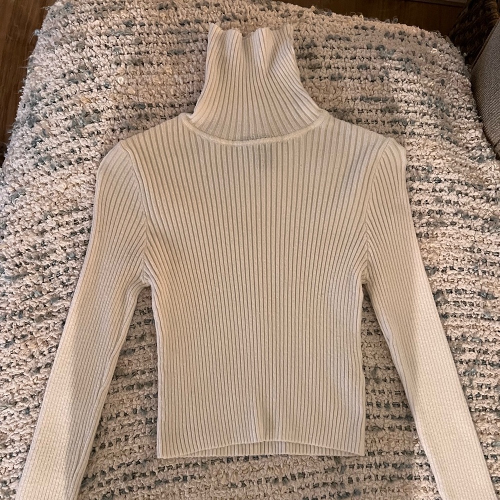 Forever 21 turtleneck